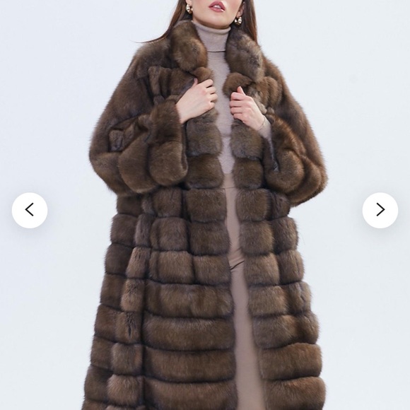 dennis basso Jackets & Blazers - HP 💥💥 Dennis Basso Genuine Sable Fur Coat